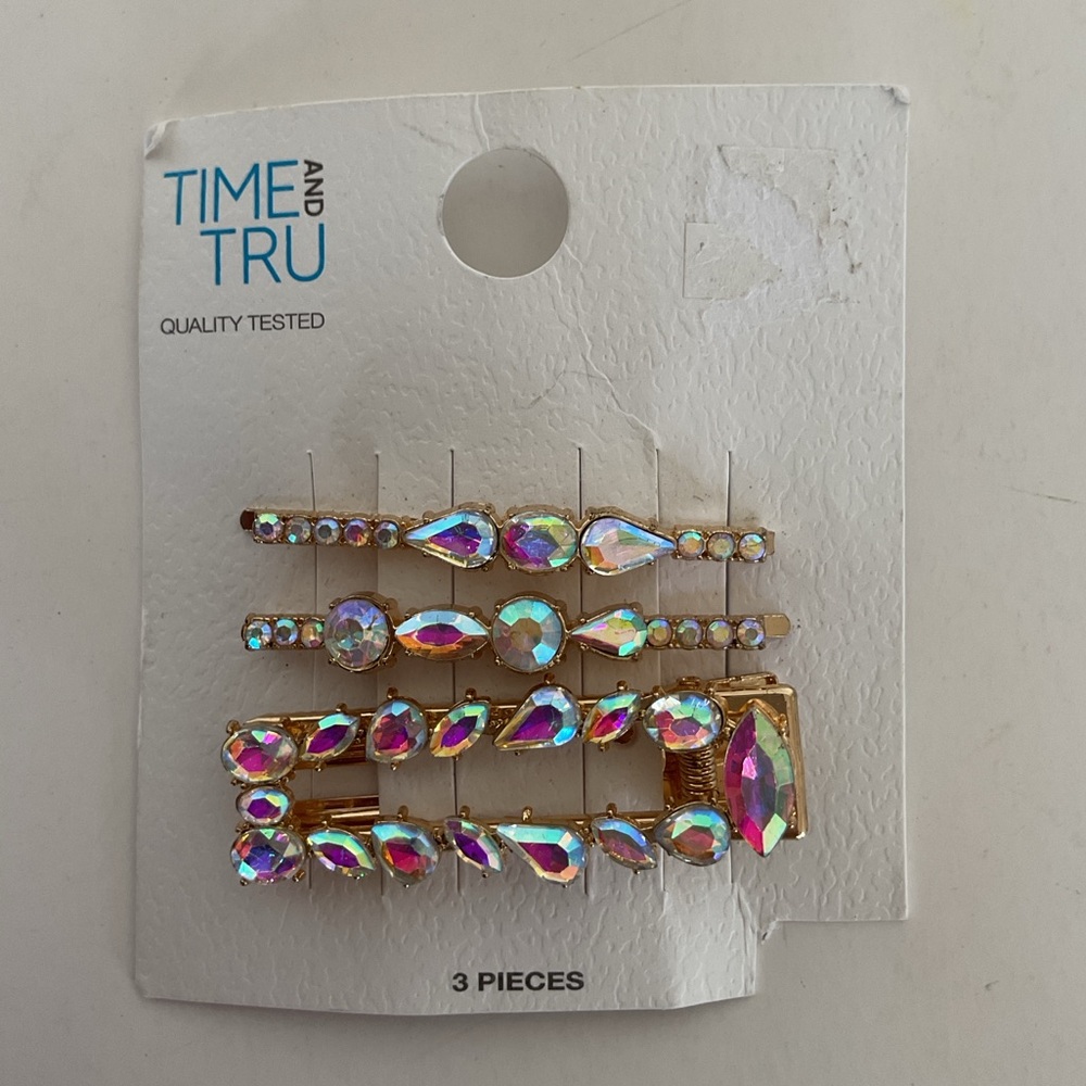 Time and Tru Gold Hair Clips with Iridescent Gems NWT
